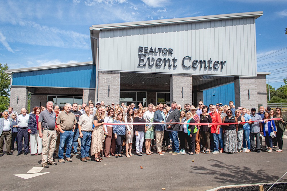 Ribbon Cutting for Middle Tennessee Association of Realtors
