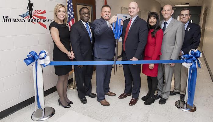 Daniels Center Veterans Transitioning Home will help students locate jobs