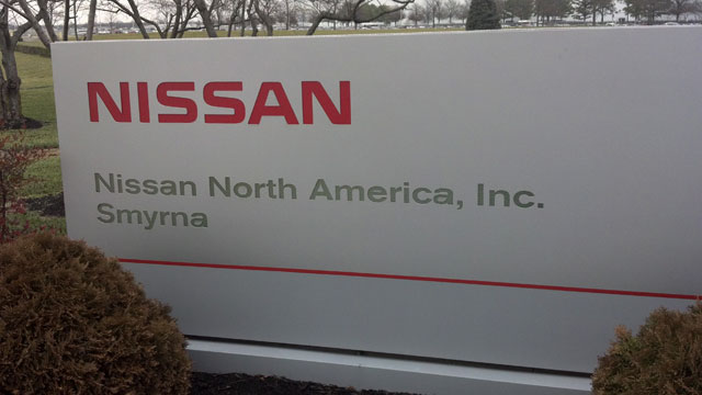 2 injured after falling at Nissan plant in Smyrna