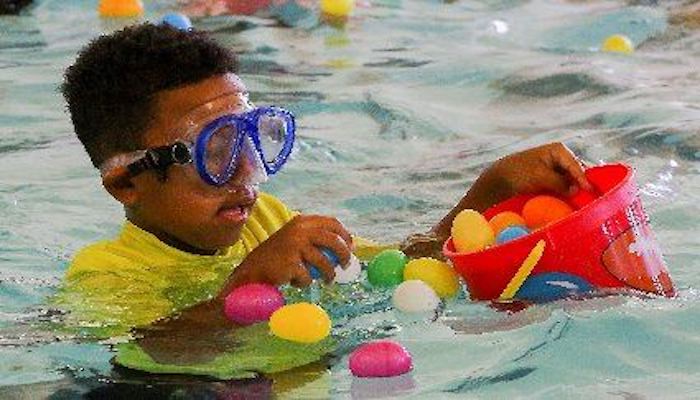 Undewater Egg Hunt