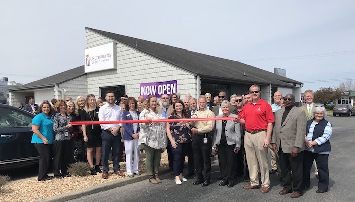 U.S. Community Credit Union Ribbon Cutting