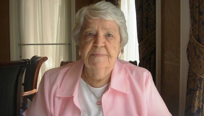 Rosenel Hinesly Bequette