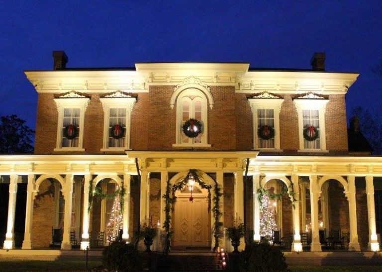 36th Annual Christmas Candlelight Tour of Homes