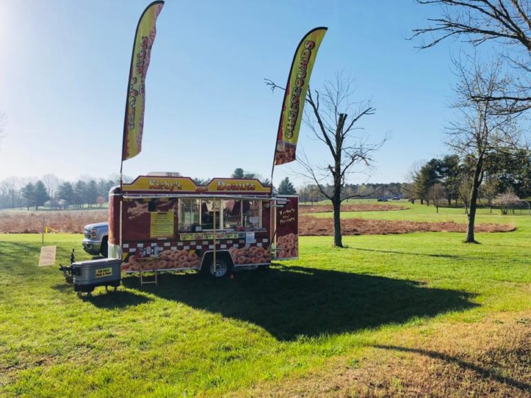 Country Cove Christmas Tree Farm