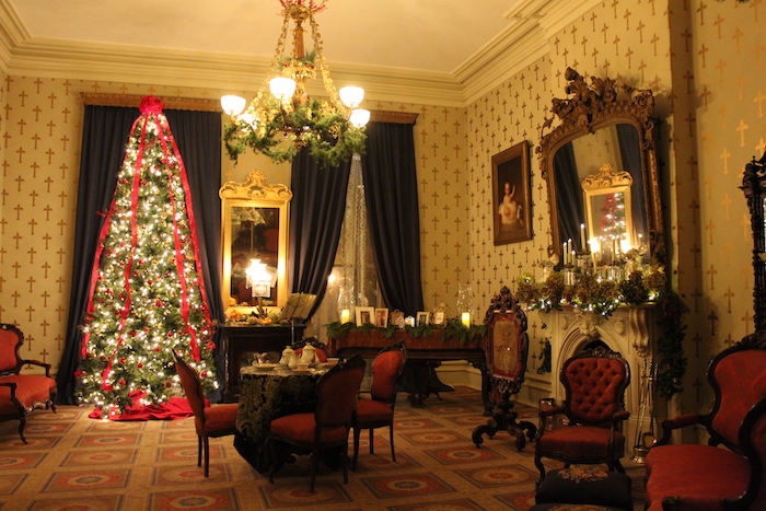 Christmas at the Oaklands