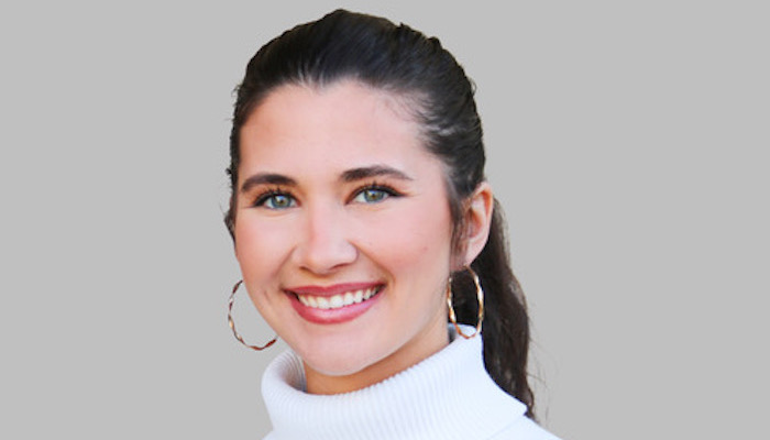 Leah Finch headshot