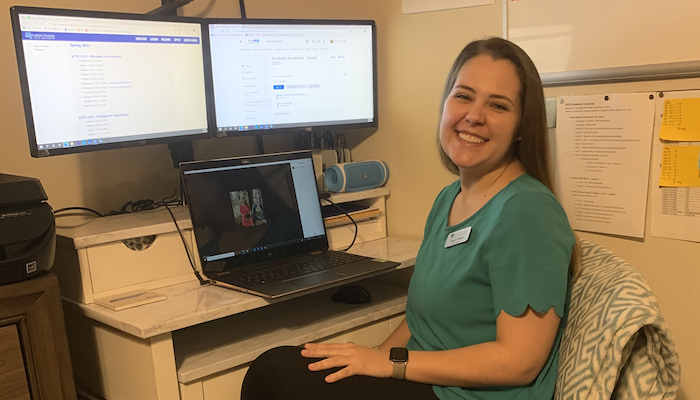 MTSU tutor Alexia Grogan