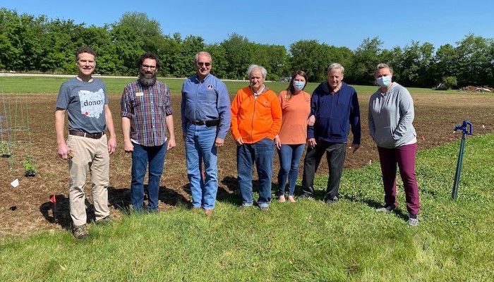 Riverdale High FFA Students Plant Garden for Residents at Community Care of Rutherford County