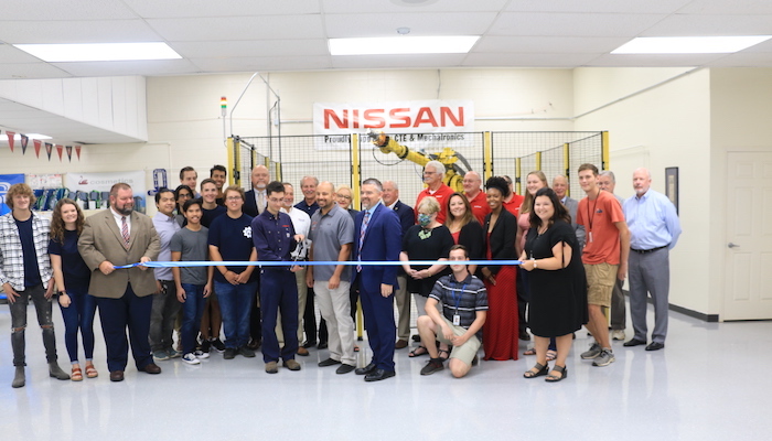 FANUC ribbon cutting