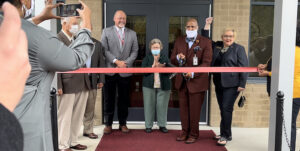 LMS ribbon cutting horizontal