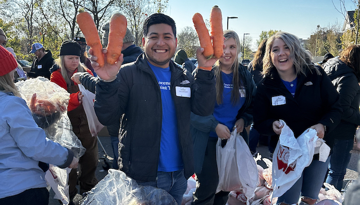 Ascension Saint Thomas Rutherford Associates Inspired by Greenhouse Ministries to Give Back this Thanksgiving