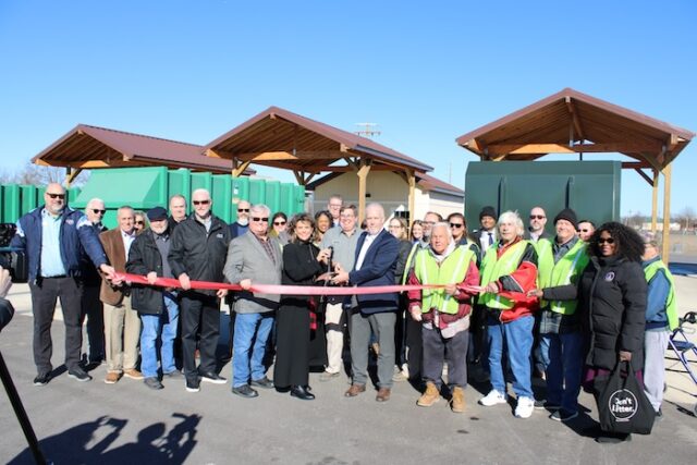 RIbbon Cutting for Smyrna Convenience Center
