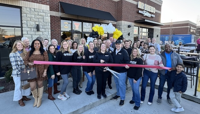 Ribbon Cutting for Mr. Brews Taphouse