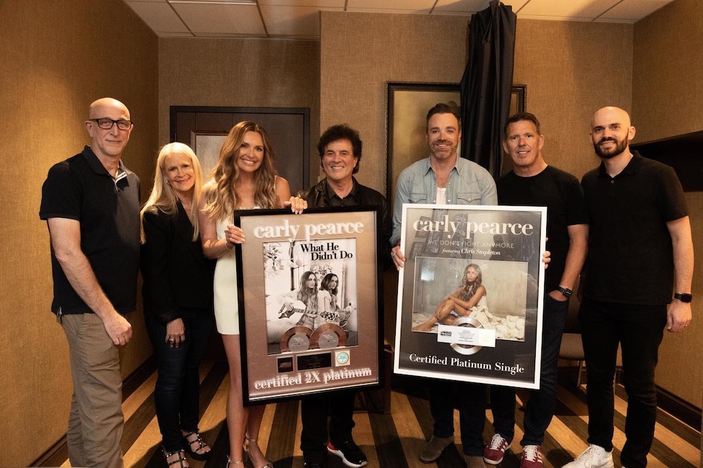 Carly Pearce Plaque Presentation