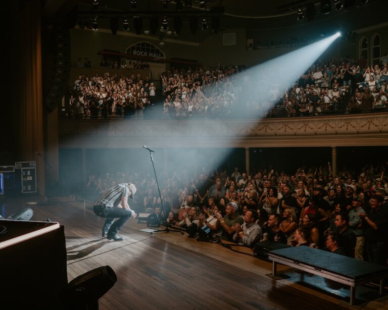 Tucker Wetmore Makes Ryman Headlining Debut With Sold-Out Show