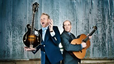 Bluegrass duo Dailey & Vincent performing live