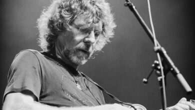 Newgrass pioneer Sam Bush performing live
